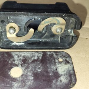 Przełącznik iskrowników (Włącznik zapłonu)