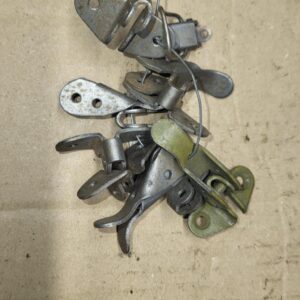 Zapięcie sprężynowe osłony silnika CSS-13